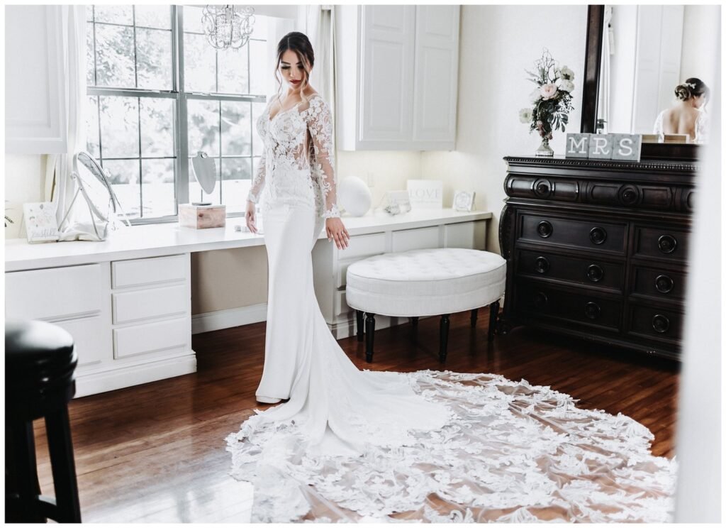 Do I Need a DJ or a Band for My Wedding?